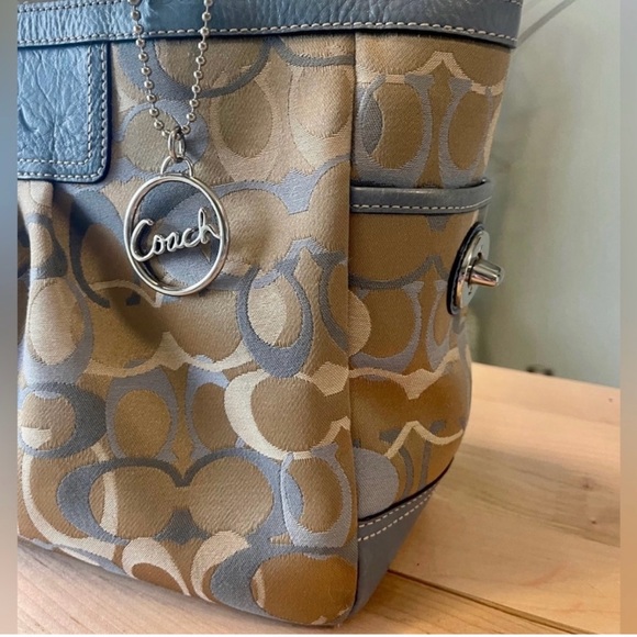 Coach Blue and Tan Handbag - Picture 6 of 10
